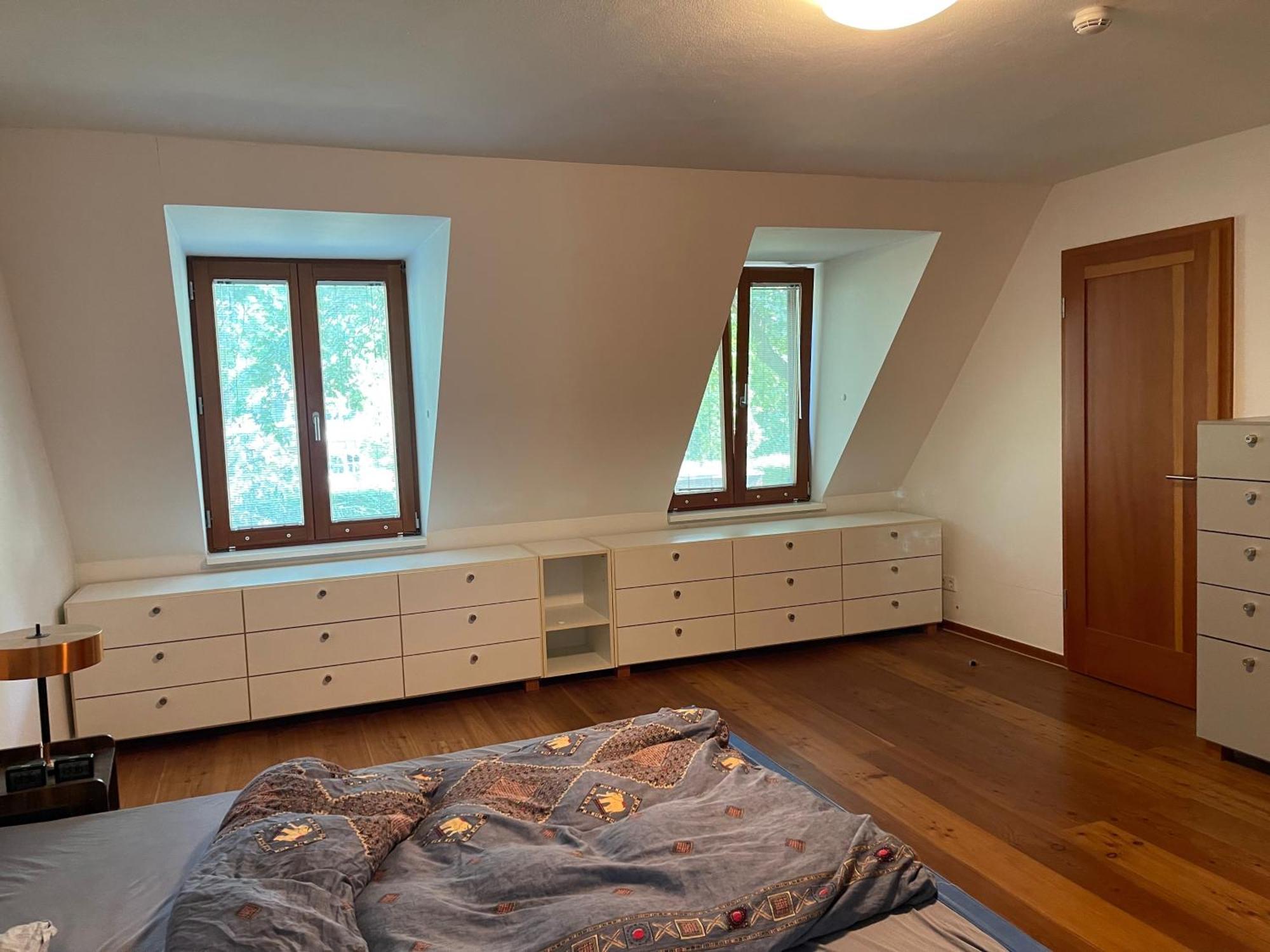 Schlafzimmer Mit Eigenem Bad Homestay